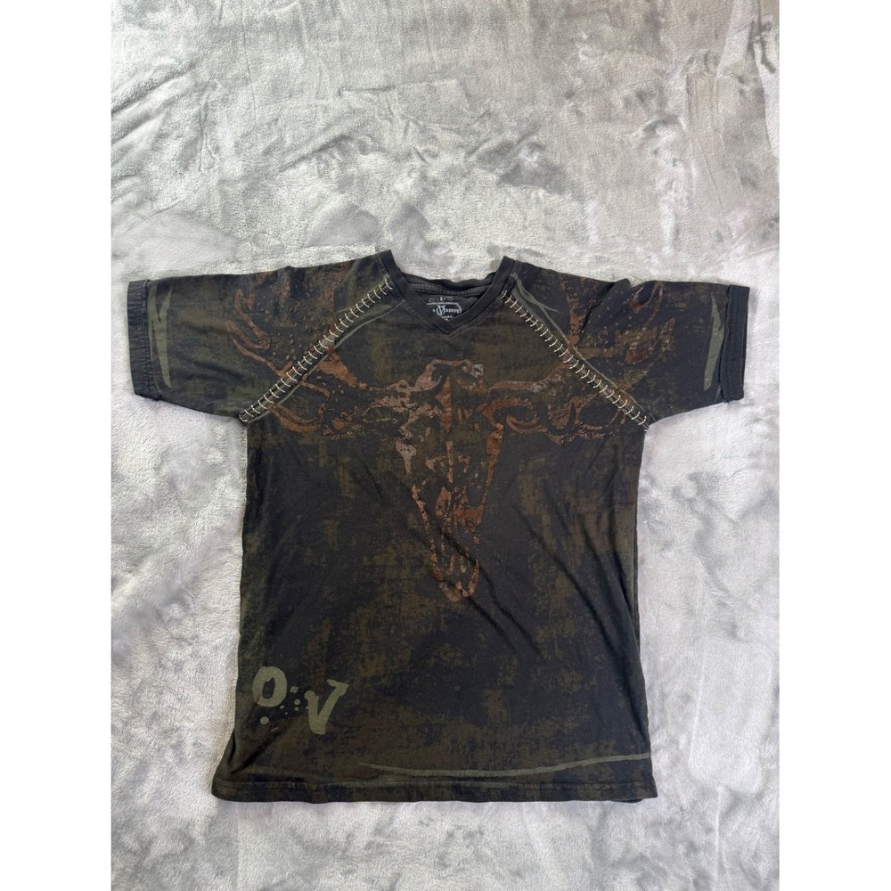 Oil & Vinny T-Shirt 2000s Mens L Black V-Neck Short Sleeve Y2k AOP Cow Skull